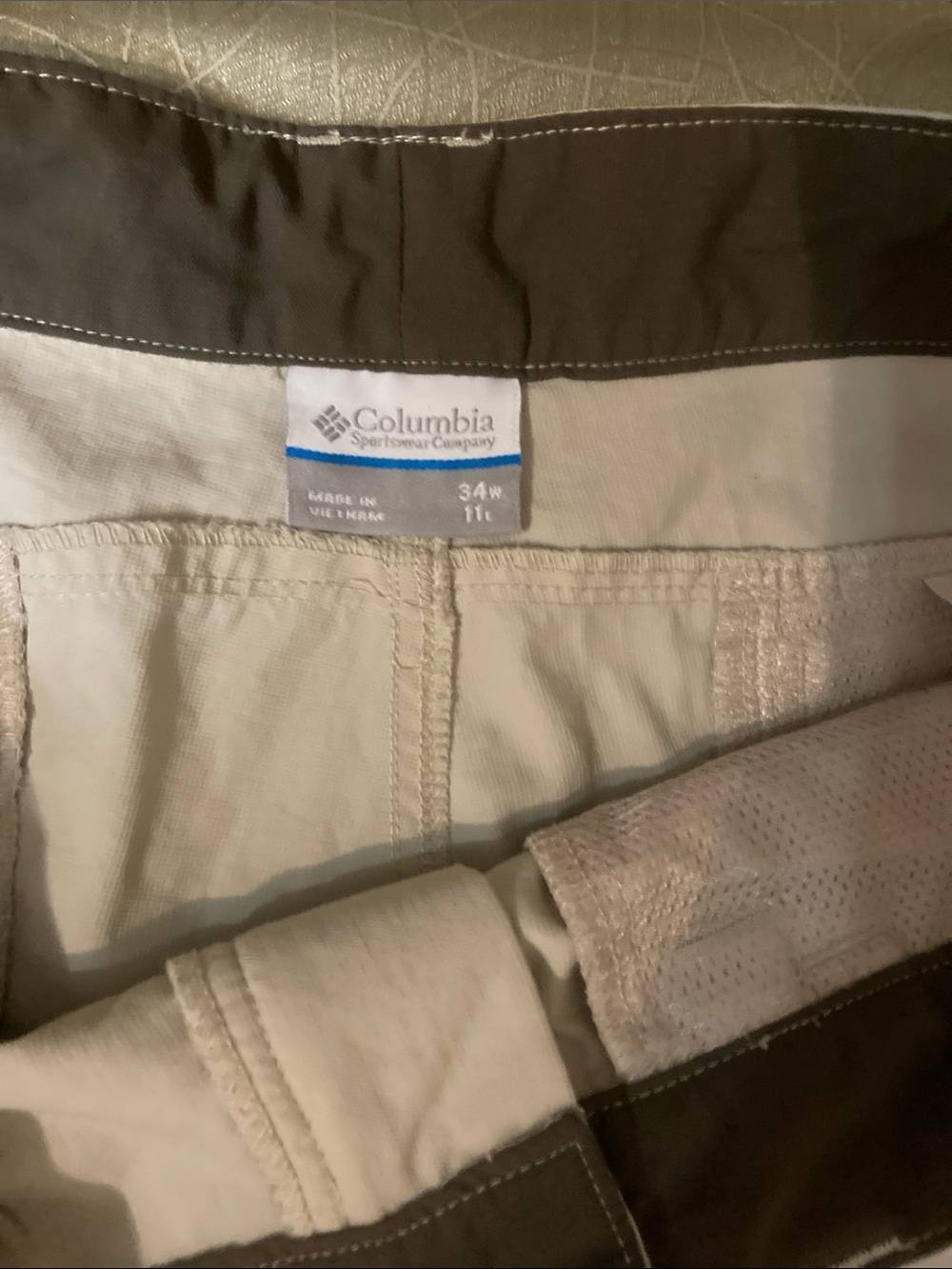 Shorts - Picture 2 of 3